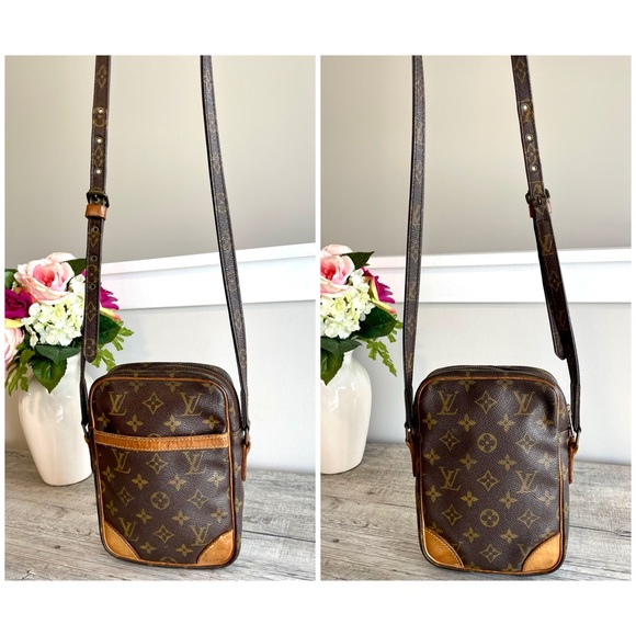 AUTHENTIC LOUIS VUITTON Brown Monogram Crossbody Bag - Picture 5 of 16